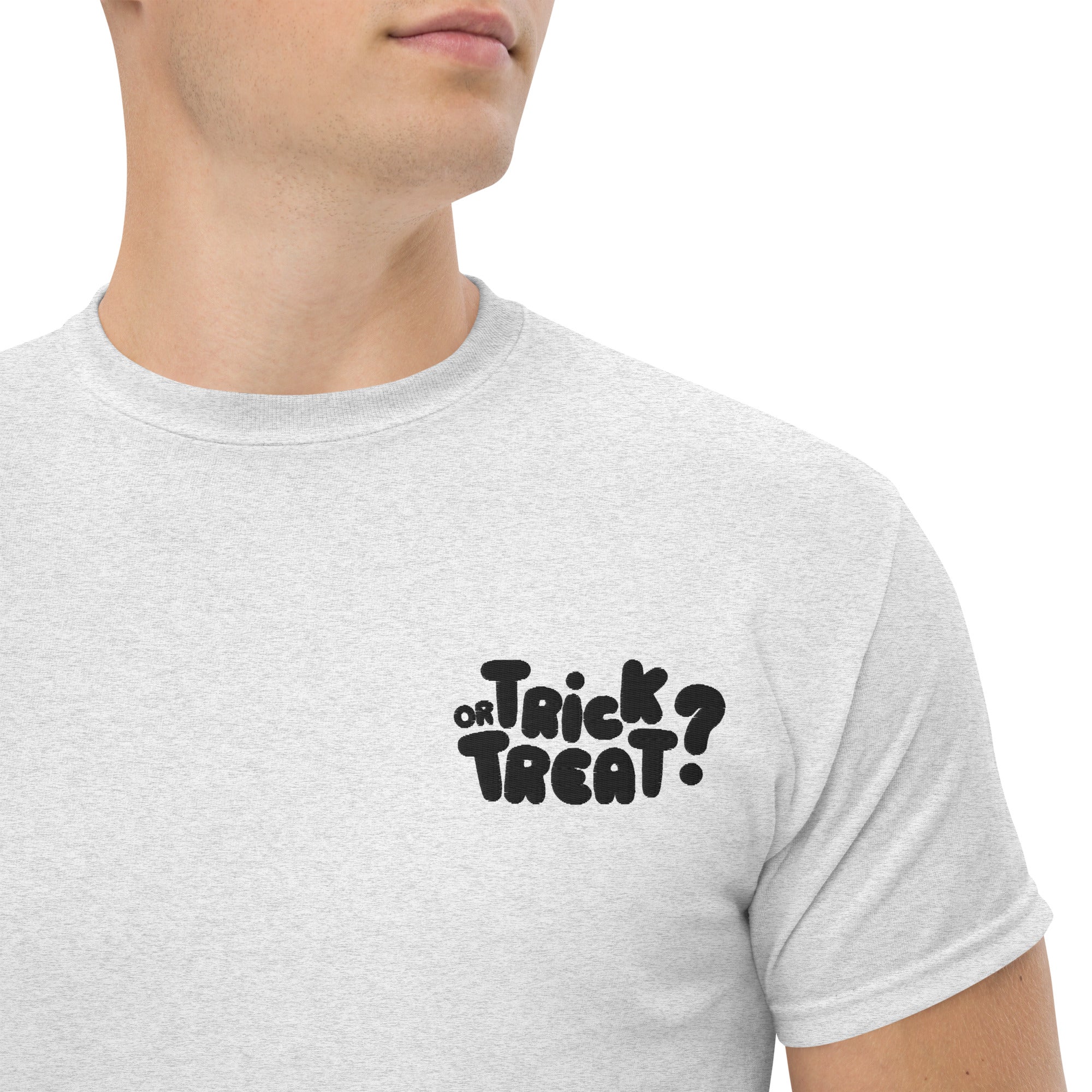 T-Shirt Unisex Ricamata 100% Cotone – Confortevole – Design Trick or Treat - 59 - Biiply - Inizia Il tuo progetto