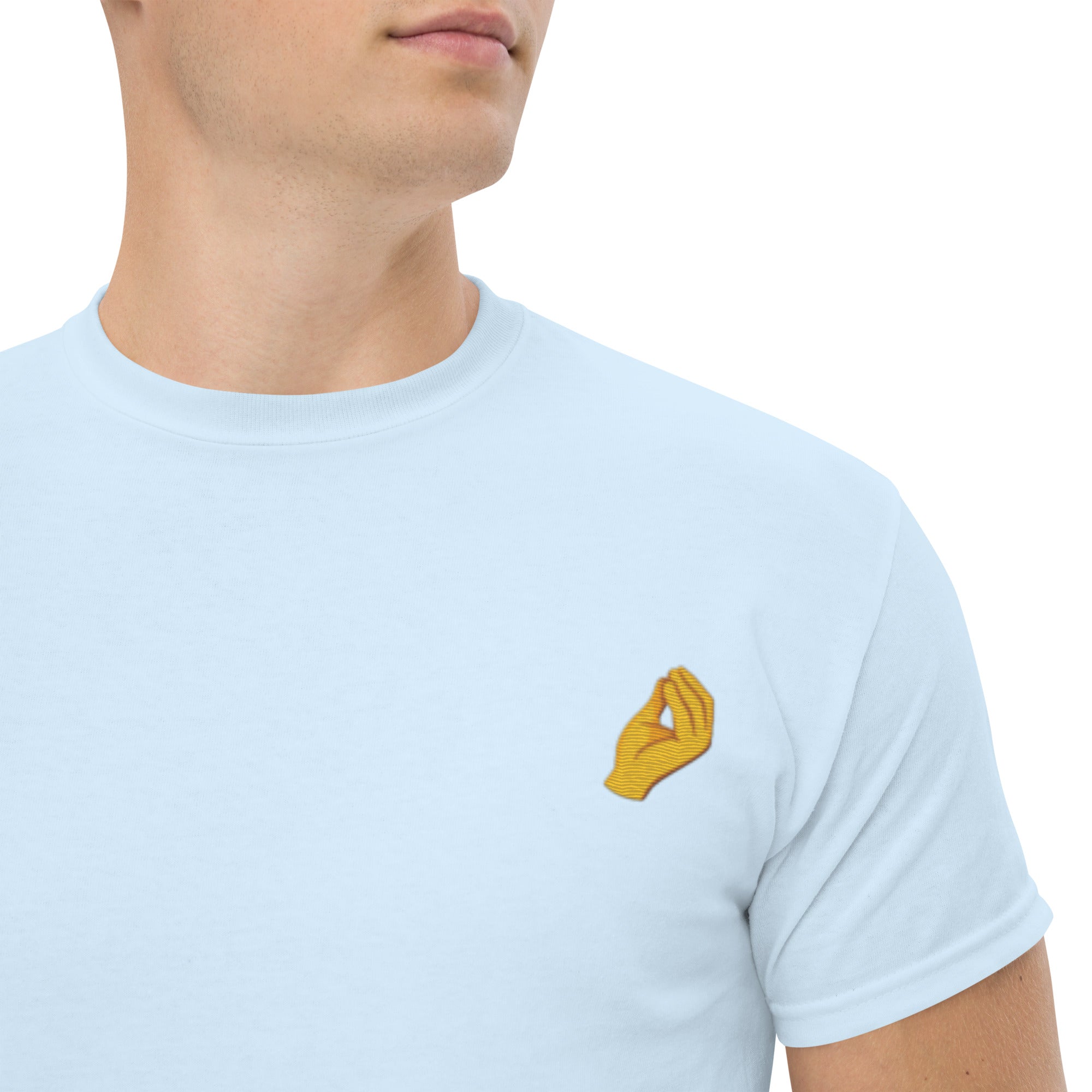 T-Shirt Unisex Ricamata 100% Cotone – Confortevole – Design Tutta L'italia-Biiply