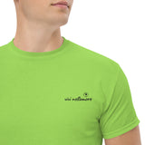 T-Shirt Unisex Ricamata 100% Cotone – Confortevole – Design Vivi Nell'amore Con Cuore