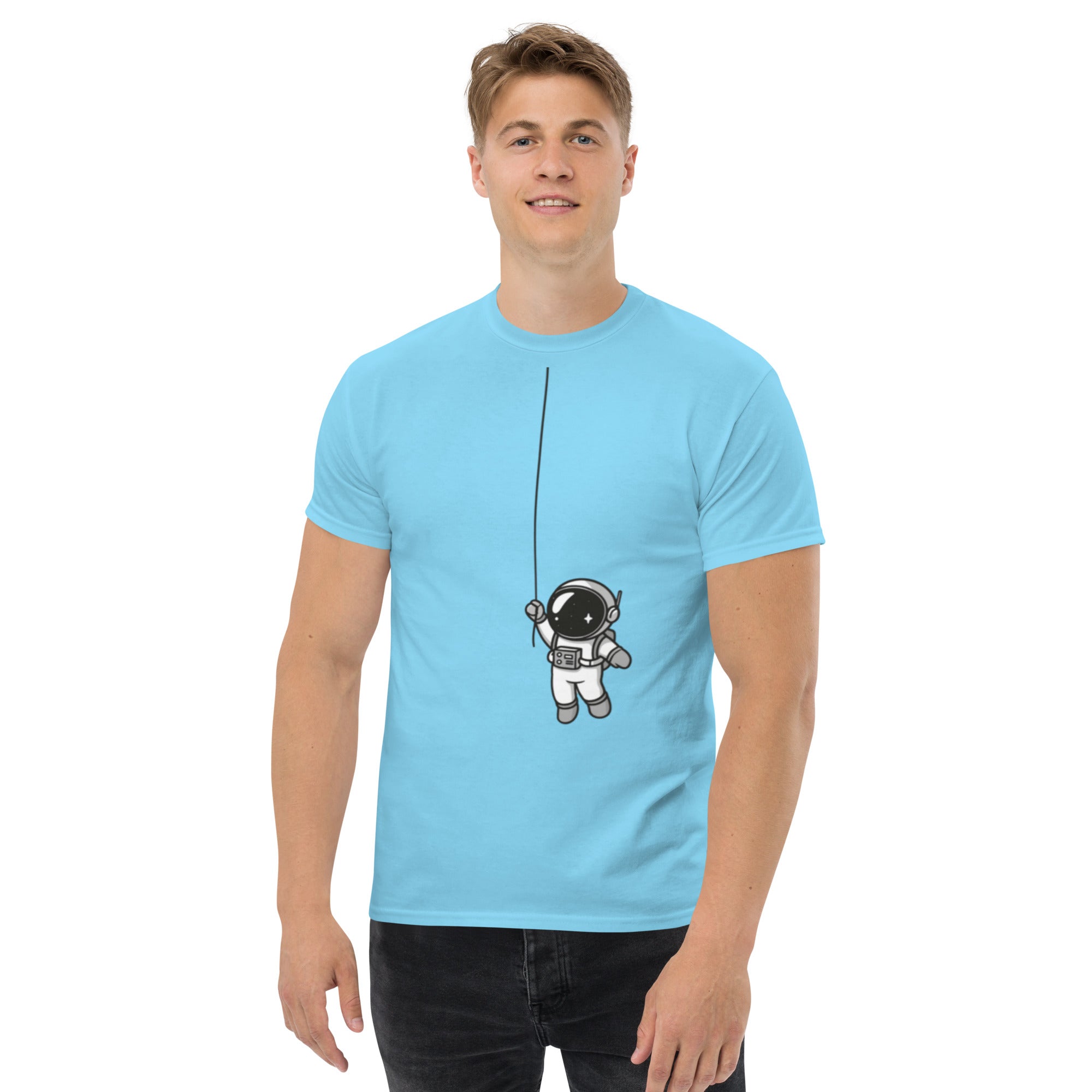 T-Shirt Unisex Stampata 100% Cotone – Confortevole – Design Astronauta Appeso-Biiply
