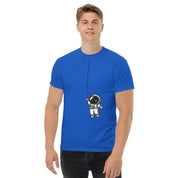 T-Shirt Unisex Stampata 100% Cotone – Confortevole – Design Astronauta Appeso-Biiply