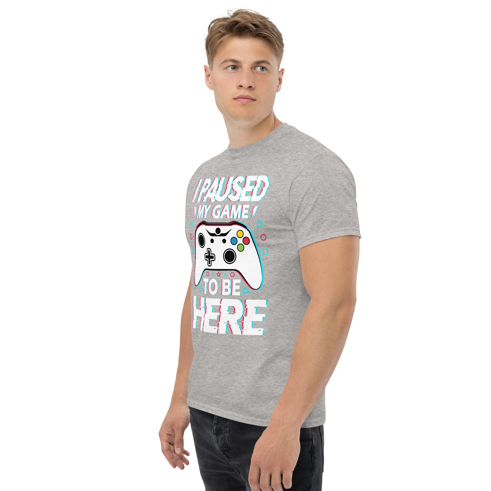 T-Shirt Unisex Stampata 100% Cotone – Confortevole – Design I'm Paused My Game To Be Here-Biiply