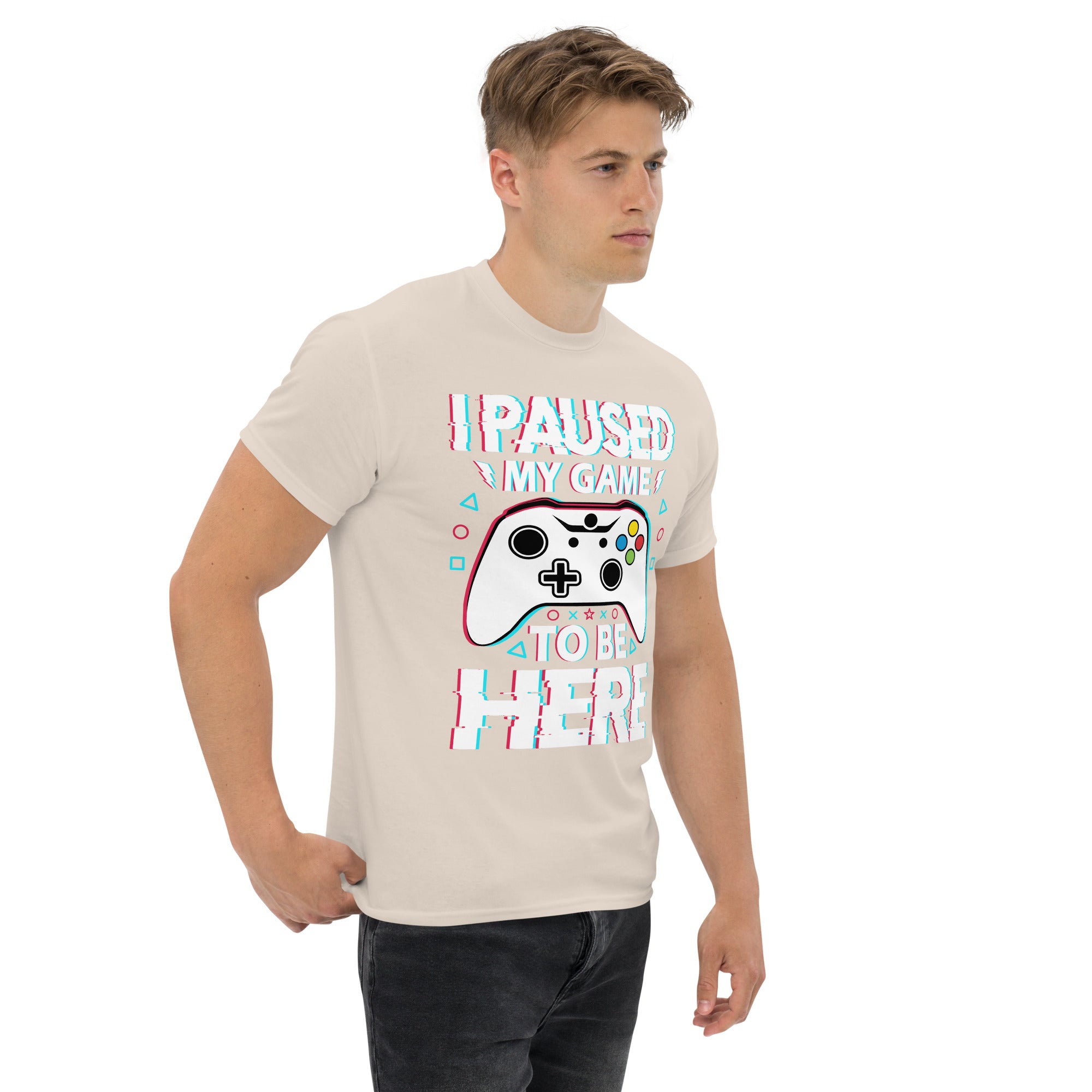 T-Shirt Unisex Stampata 100% Cotone – Confortevole – Design I'm Paused My Game To Be Here-Biiply