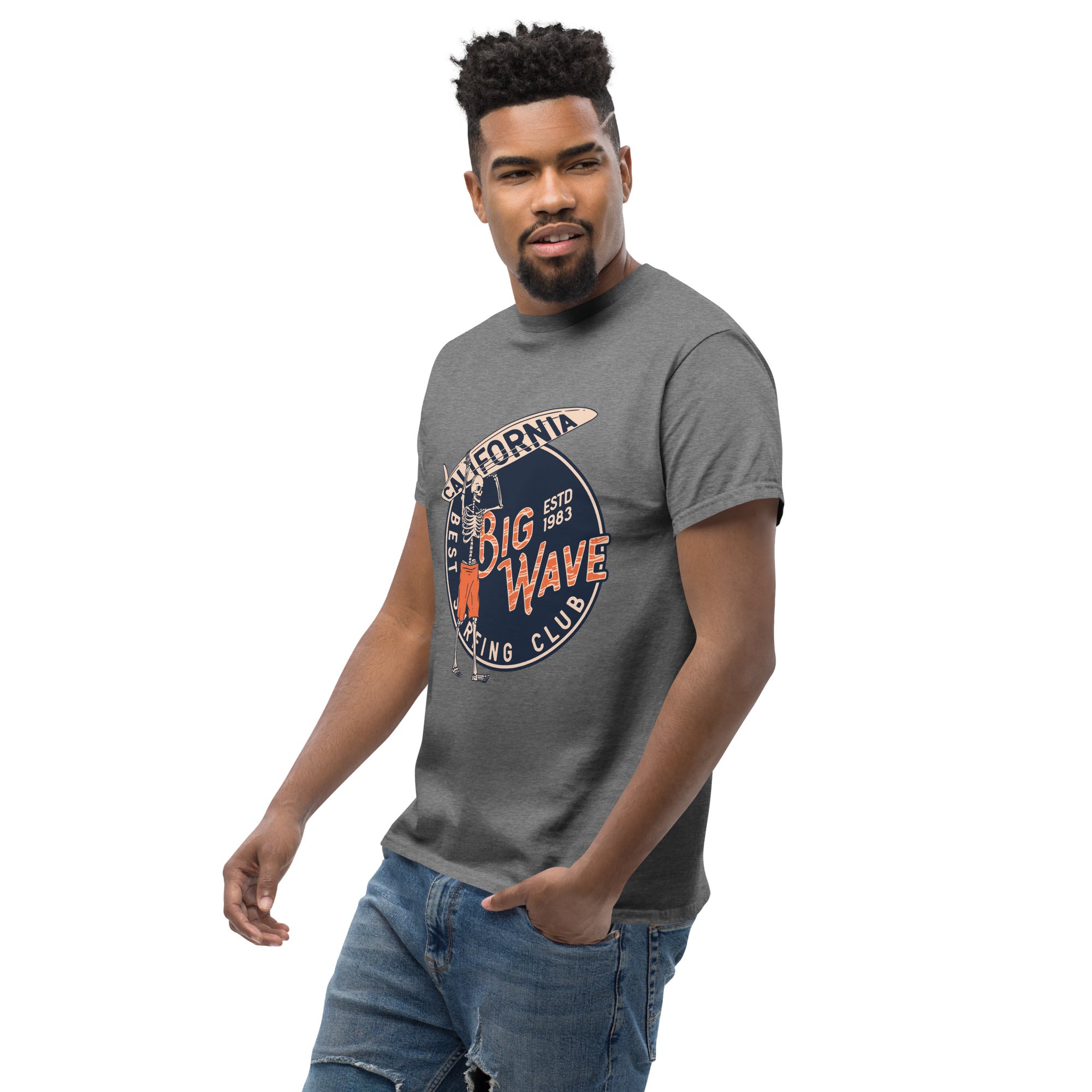 T-Shirt Unisex Stampata 100% Cotone – Confortevole – Design Scheletro surfista-Biiply