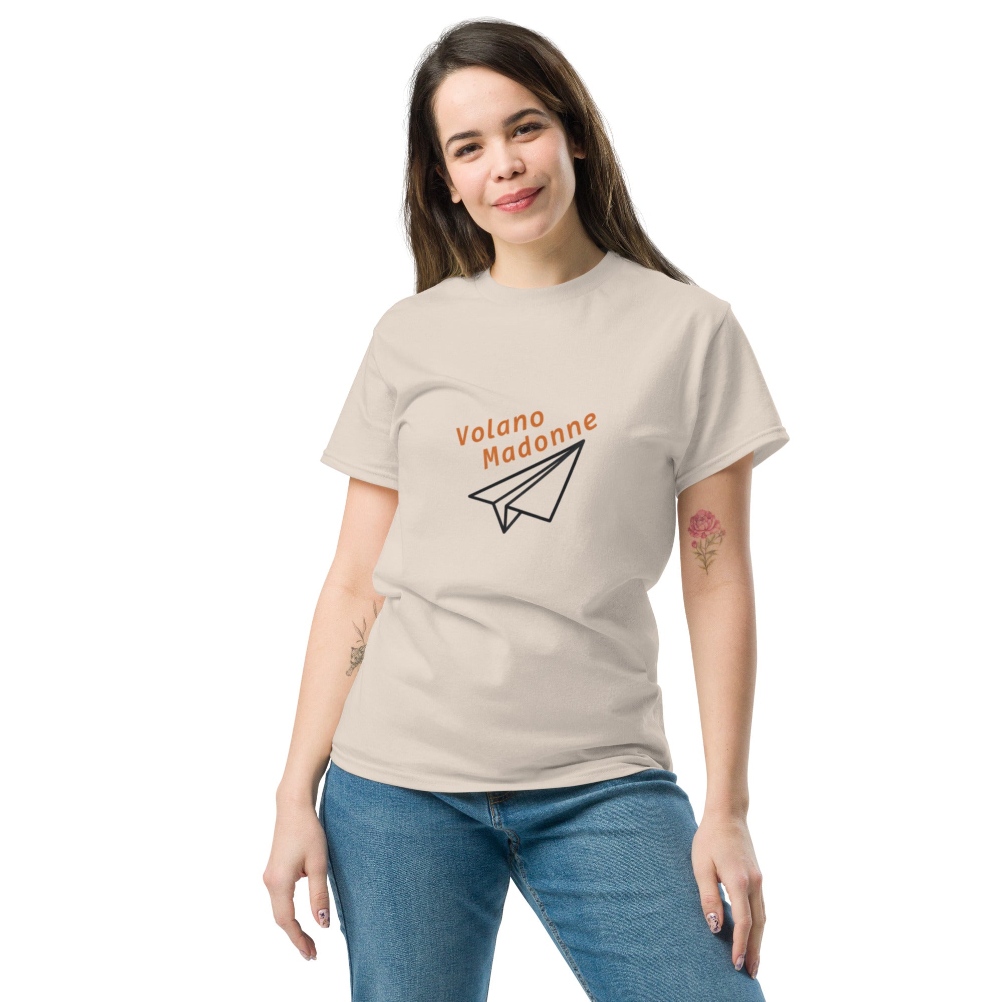 T-Shirt Unisex Stampata 100% Cotone – Confortevole – Design Volano Madonne-Biiply