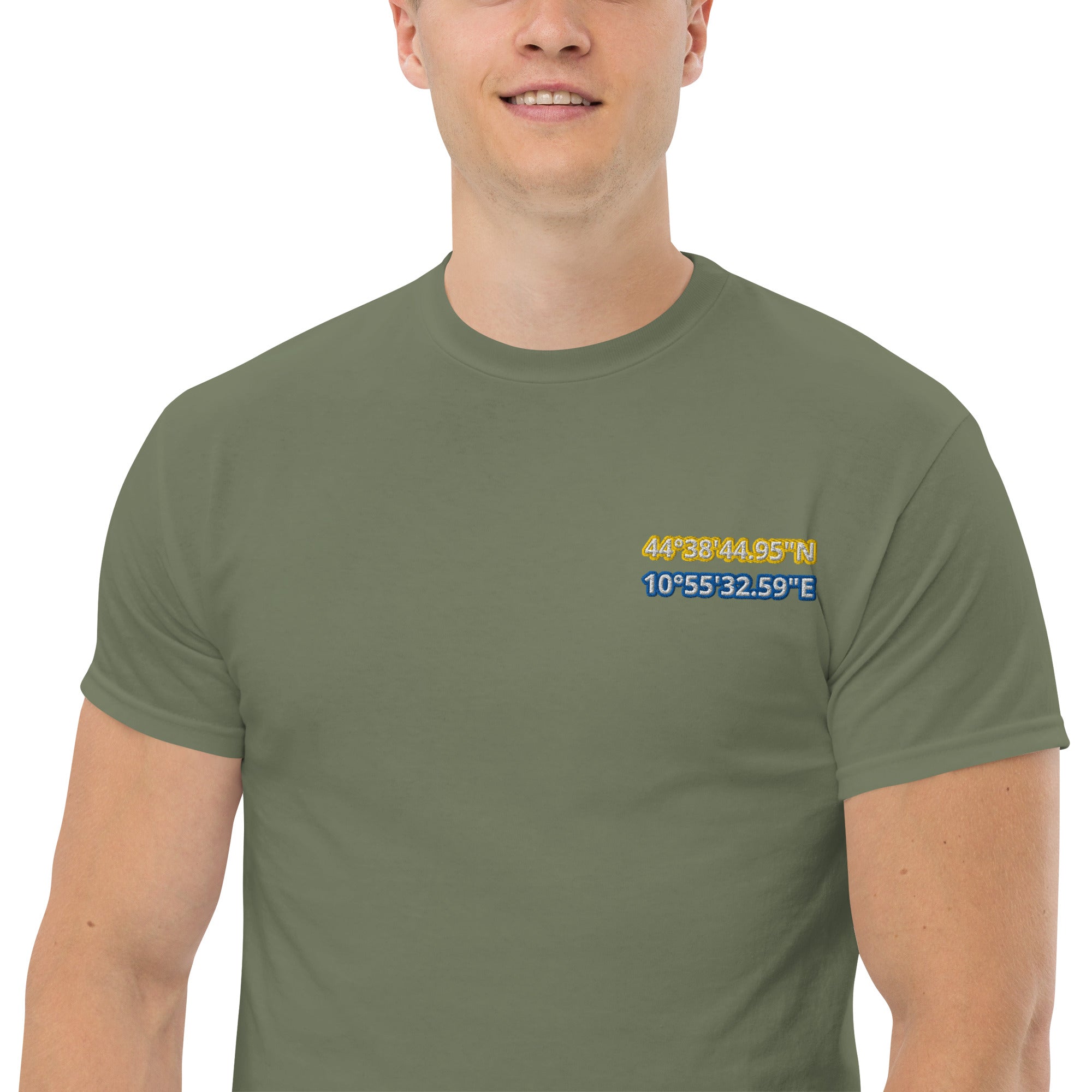 T-shirt Ricamata Unisex – 100% Cotone – Stile Streetwear e Confortevole – Coordinate Modena