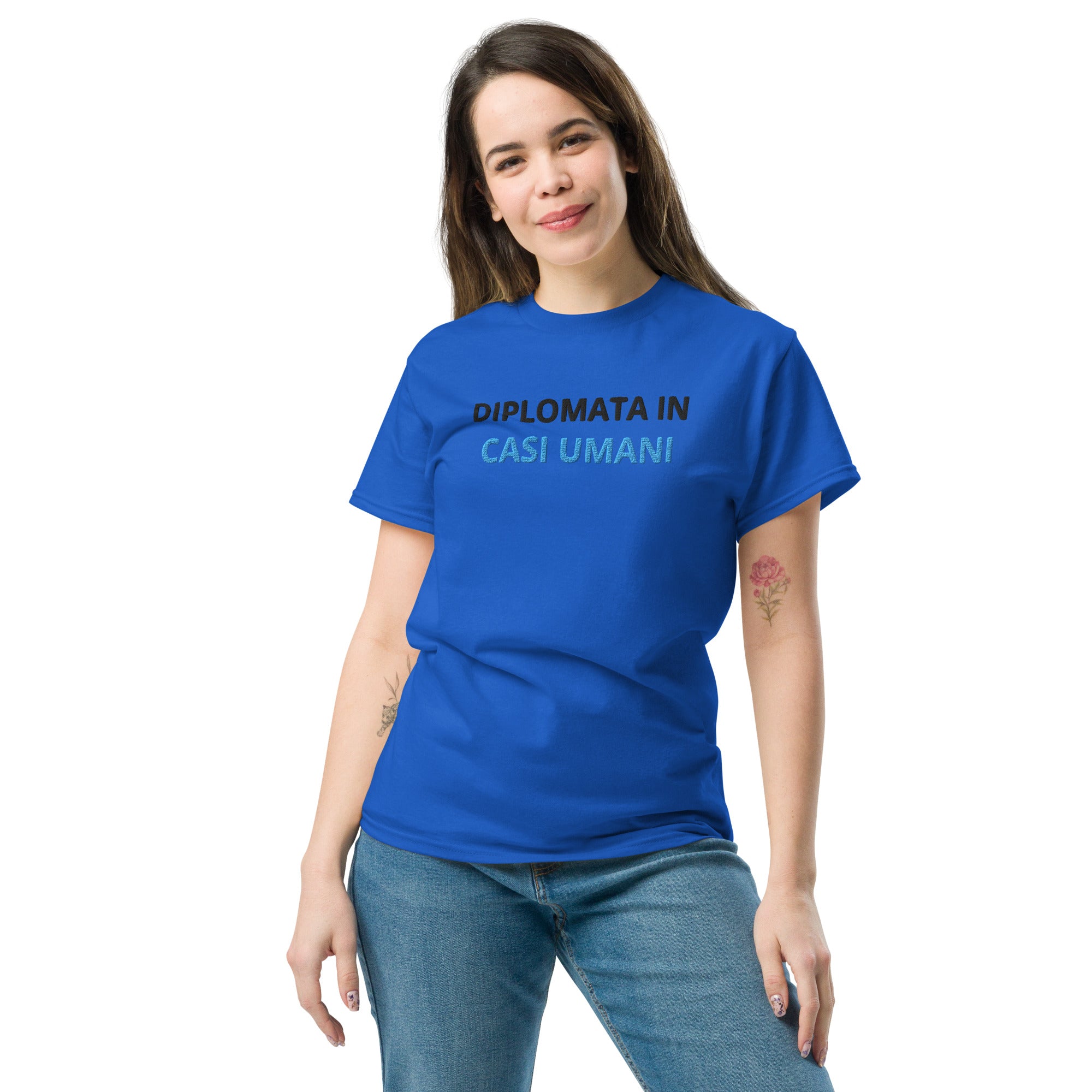 T-shirt Ricamata Unisex Diplomata in casi umani