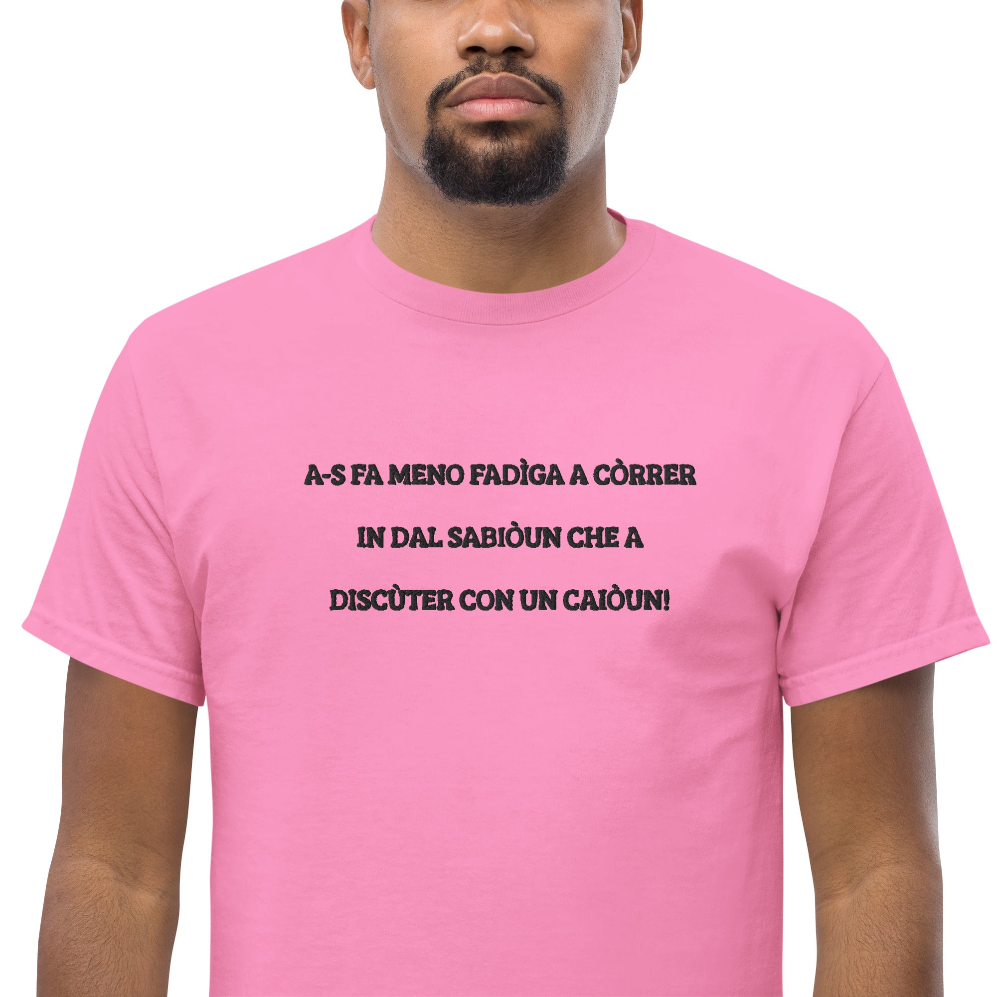 T-shirt Unisex Ricamata Discùter Con Un Caiòun!