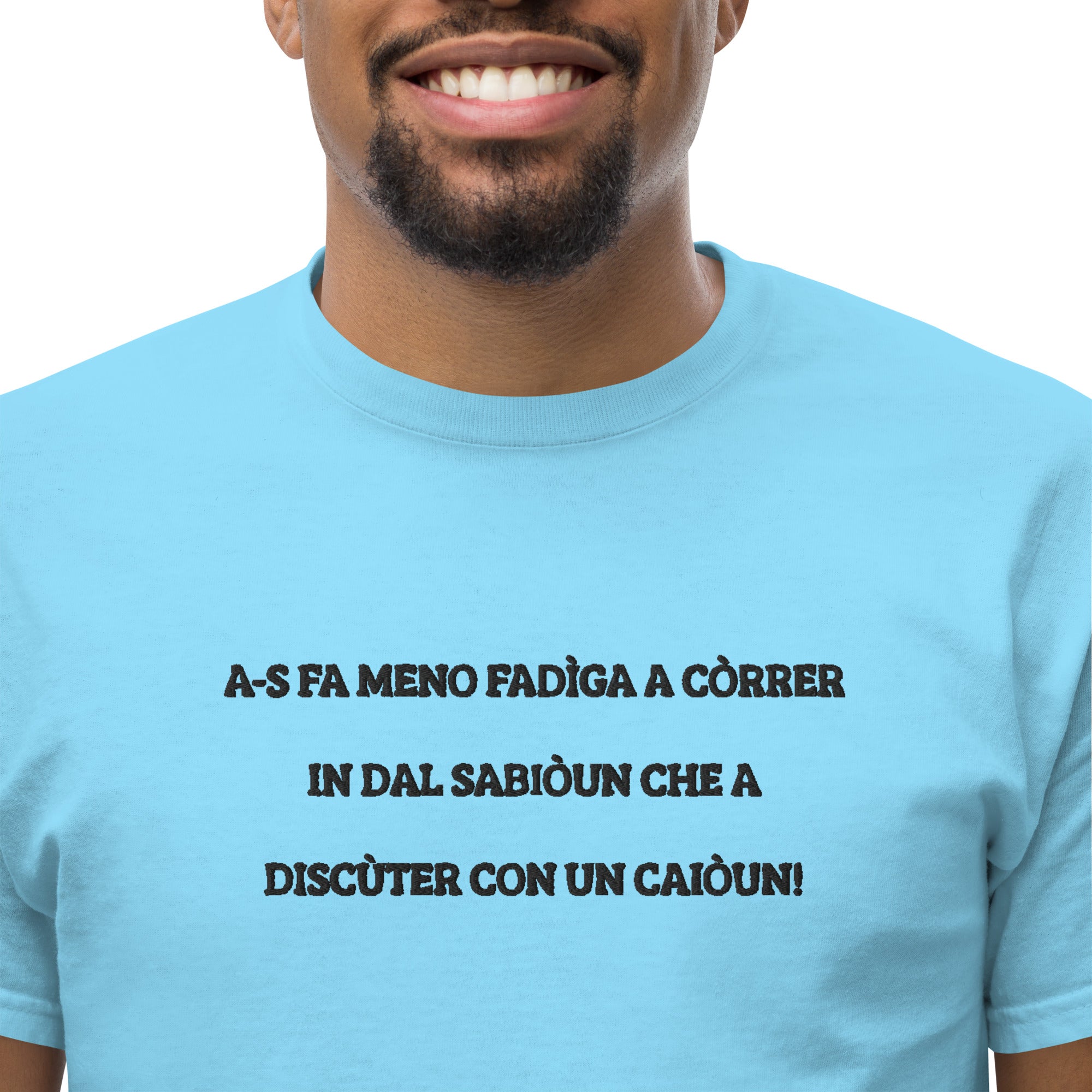 T-shirt Unisex Ricamata Discùter Con Un Caiòun!