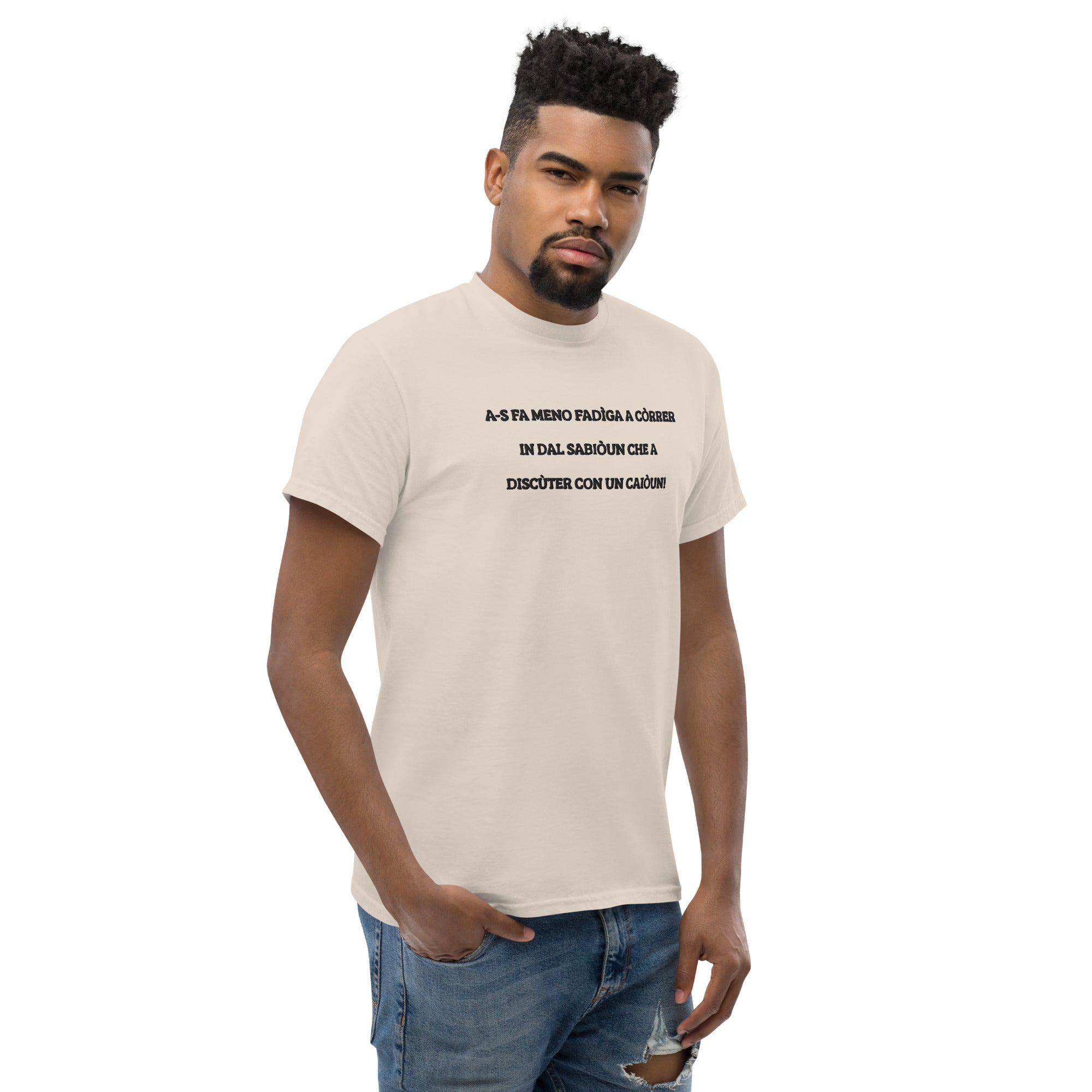 T-shirt Unisex Ricamata Discùter Con Un Caiòun!