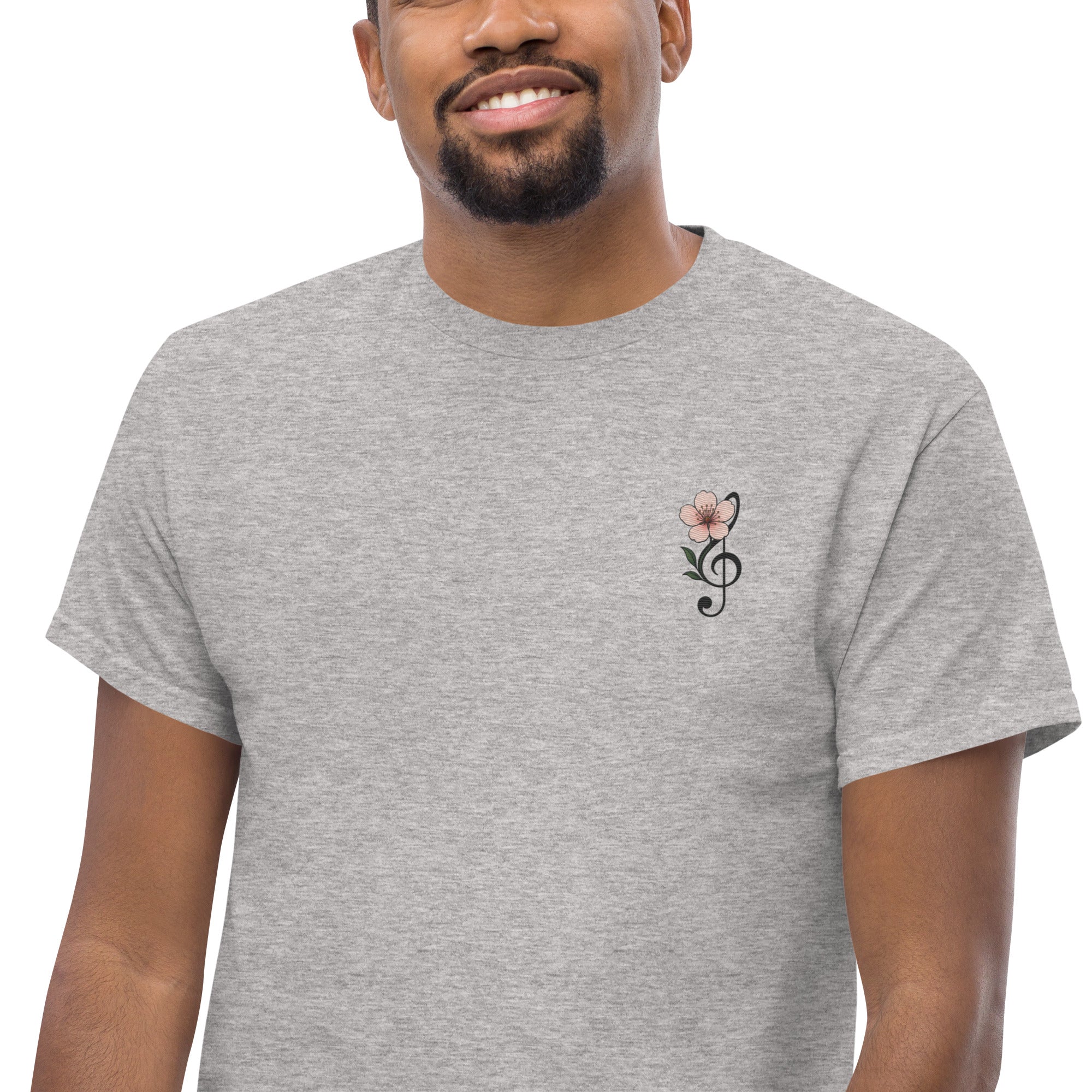 T-shirt Ricamata Unisex – 100% Cotone – Stile Streetwear e Confortevole – Fiore di Ciliegio