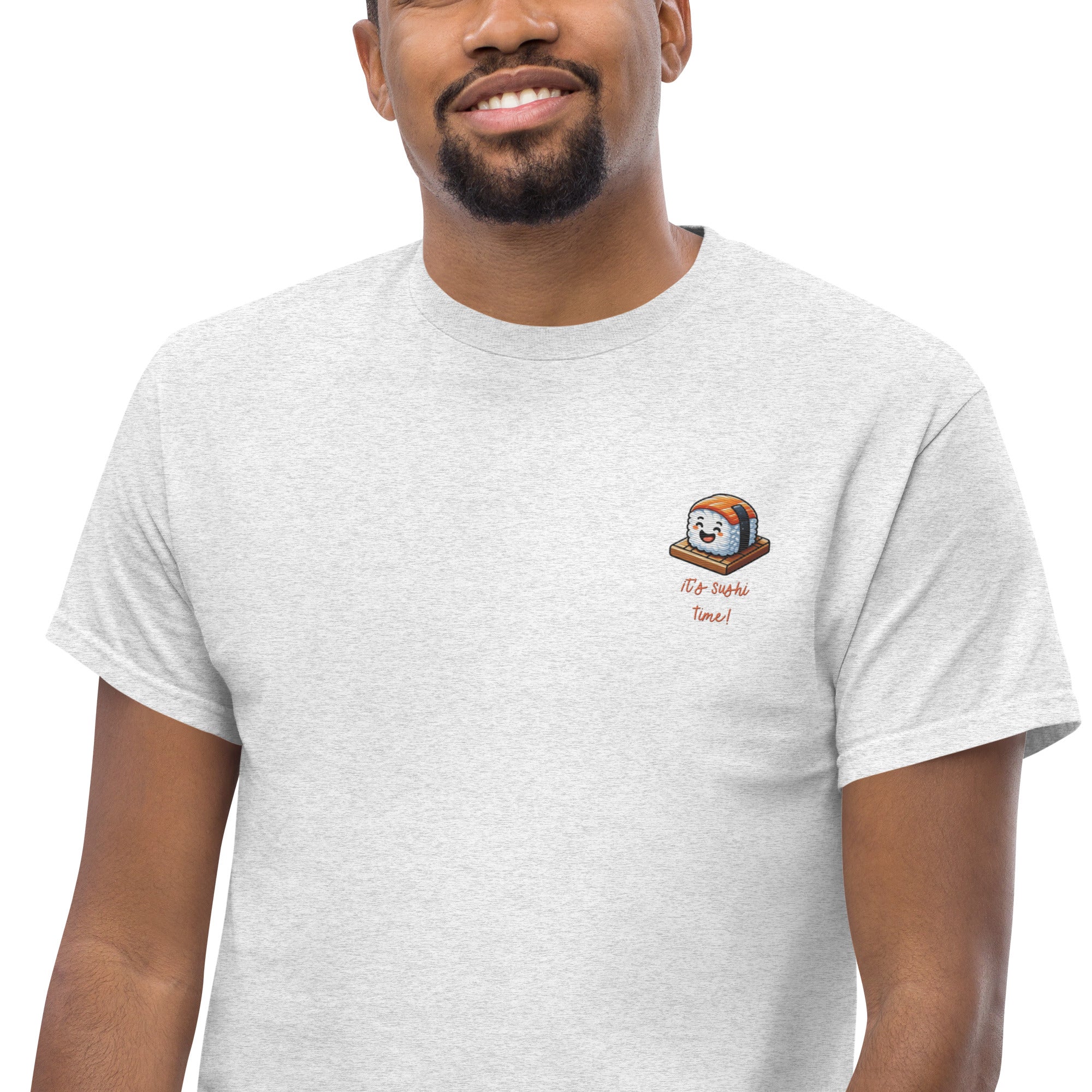 T-shirt Ricamata Unisex – 100% Cotone – Stile Streetwear e Confortevole – It's Sushi Time