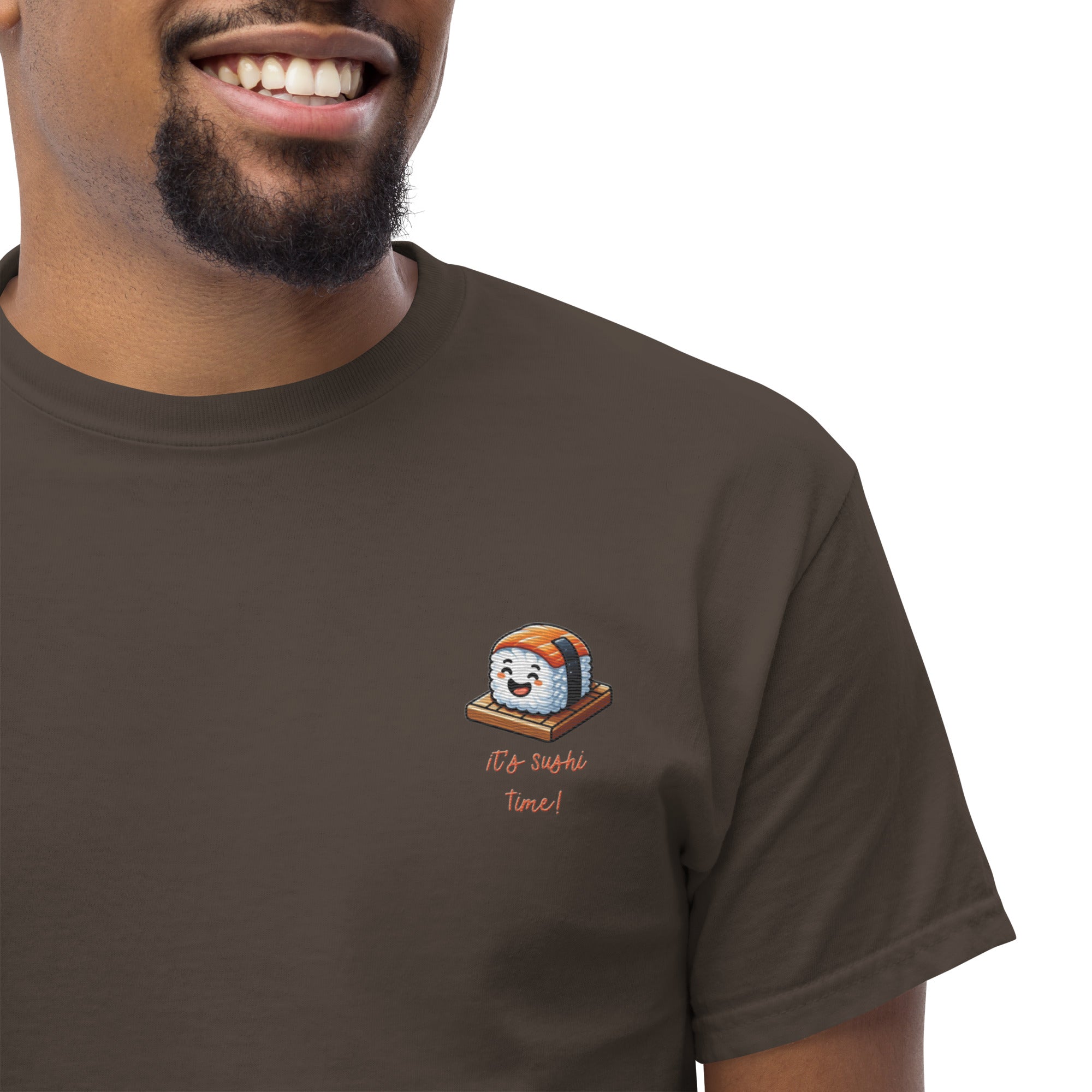T-shirt Ricamata Unisex – 100% Cotone – Stile Streetwear e Confortevole – It's Sushi Time
