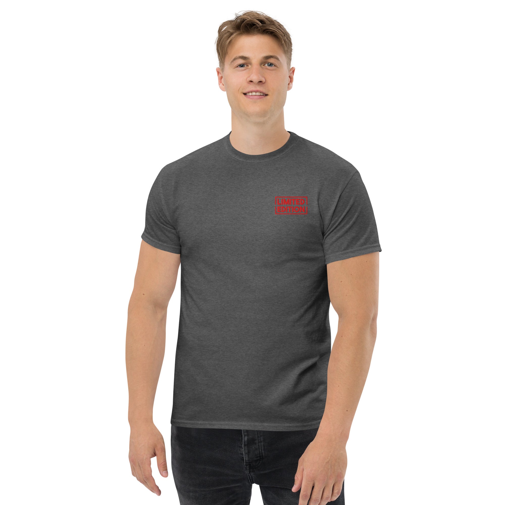 T-shirt Ricamata Unisex – 100% Cotone – Stile Streetwear e Confortevole – Limited Edition Minimal