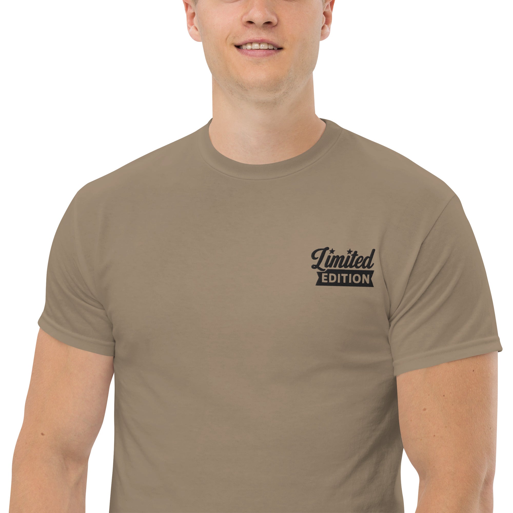T-shirt Ricamata Unisex – 100% Cotone – Stile Streetwear e Confortevole – Limited Edition Style