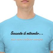 T-shirt Ricamata Unisex – 100% Cotone – Stile Streetwear e Confortevole – Scusate il ritardo ma non volevo venire-Biiply