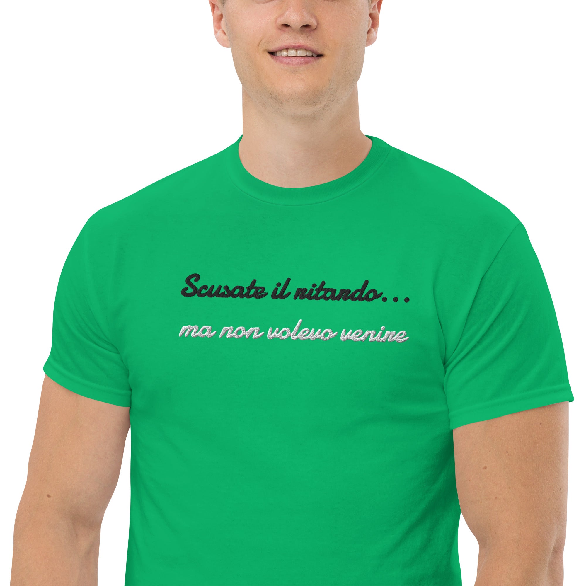 T-shirt Ricamata Unisex – 100% Cotone – Stile Streetwear e Confortevole – Scusate il ritardo ma non volevo venire-Biiply