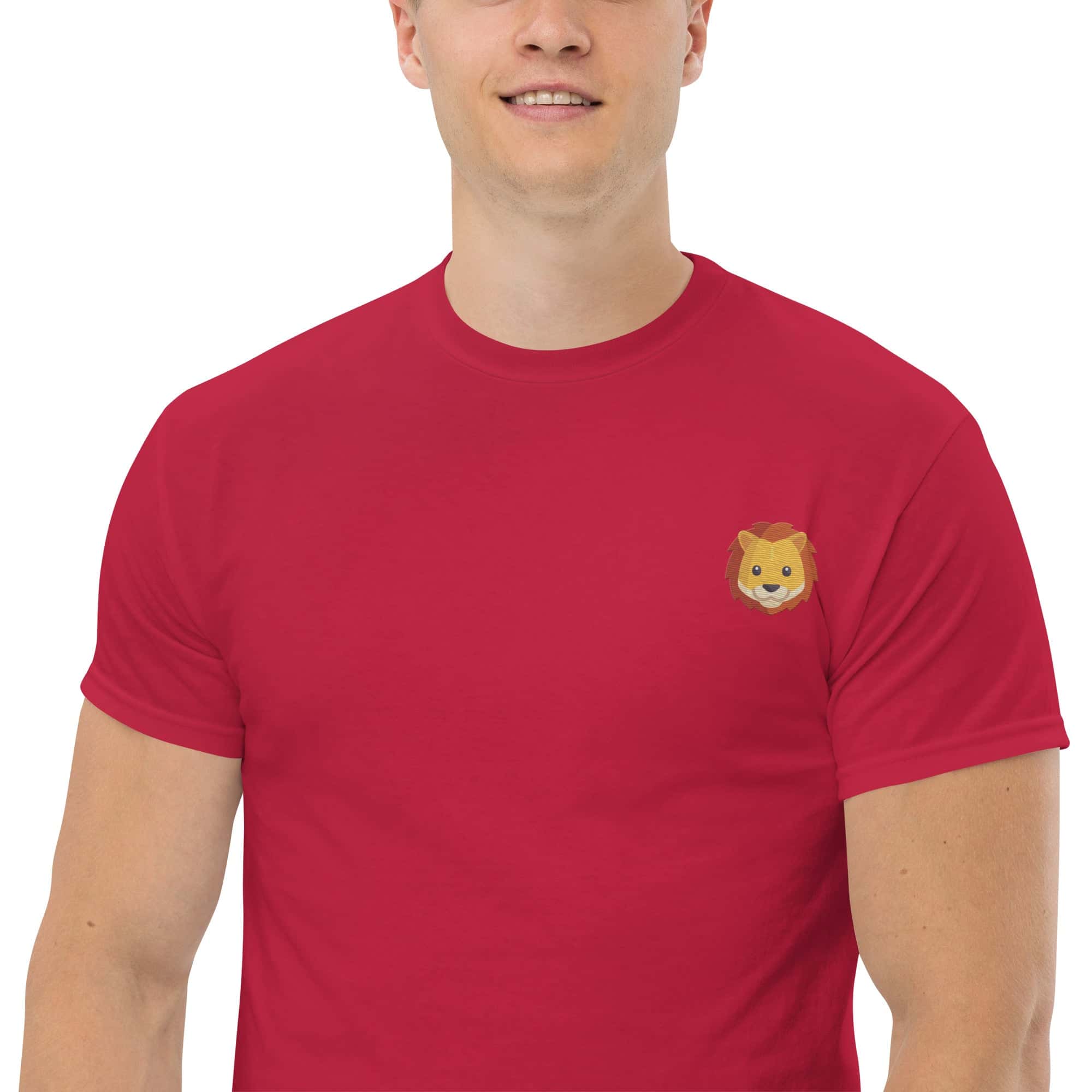 Ricamo Personalizzato - T-shirt Ricamata Unisex Leone-Biiply