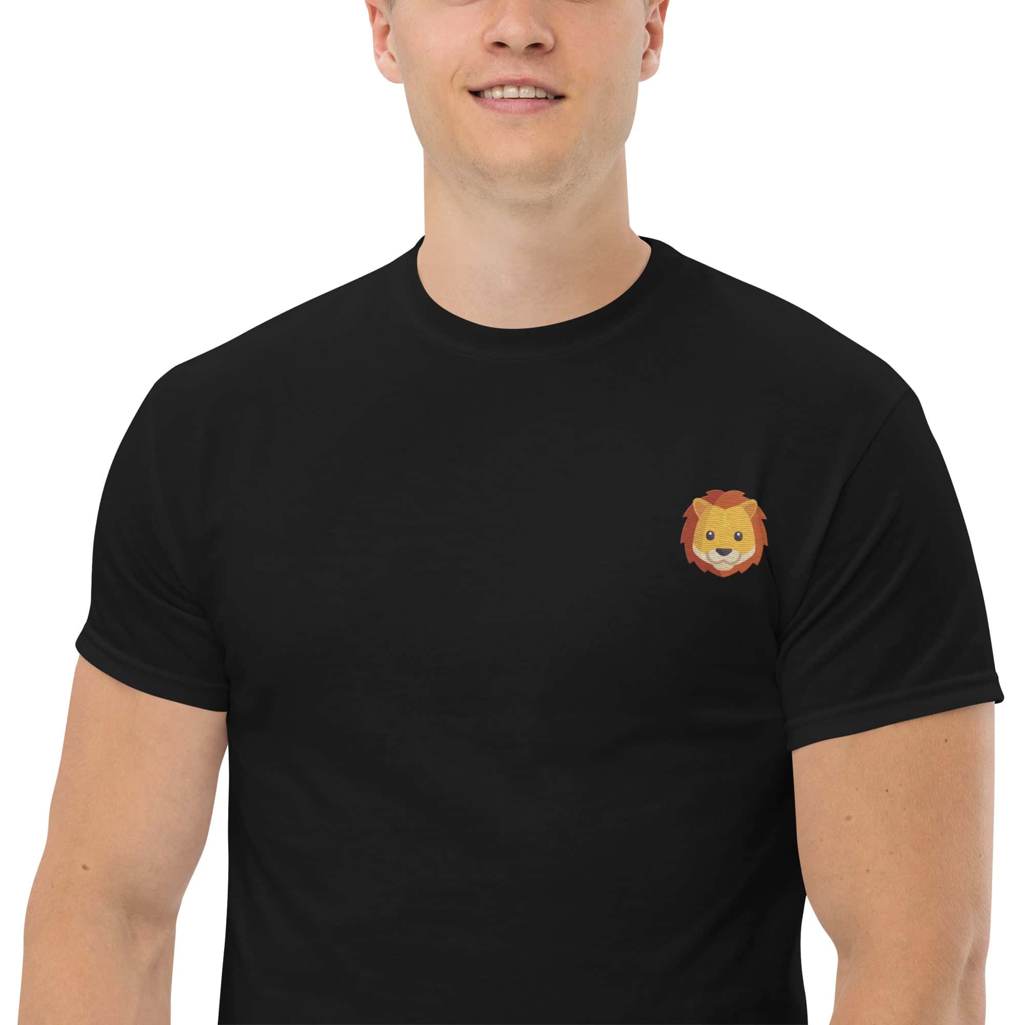 Ricamo Personalizzato - T-shirt Ricamata Unisex Leone-Biiply