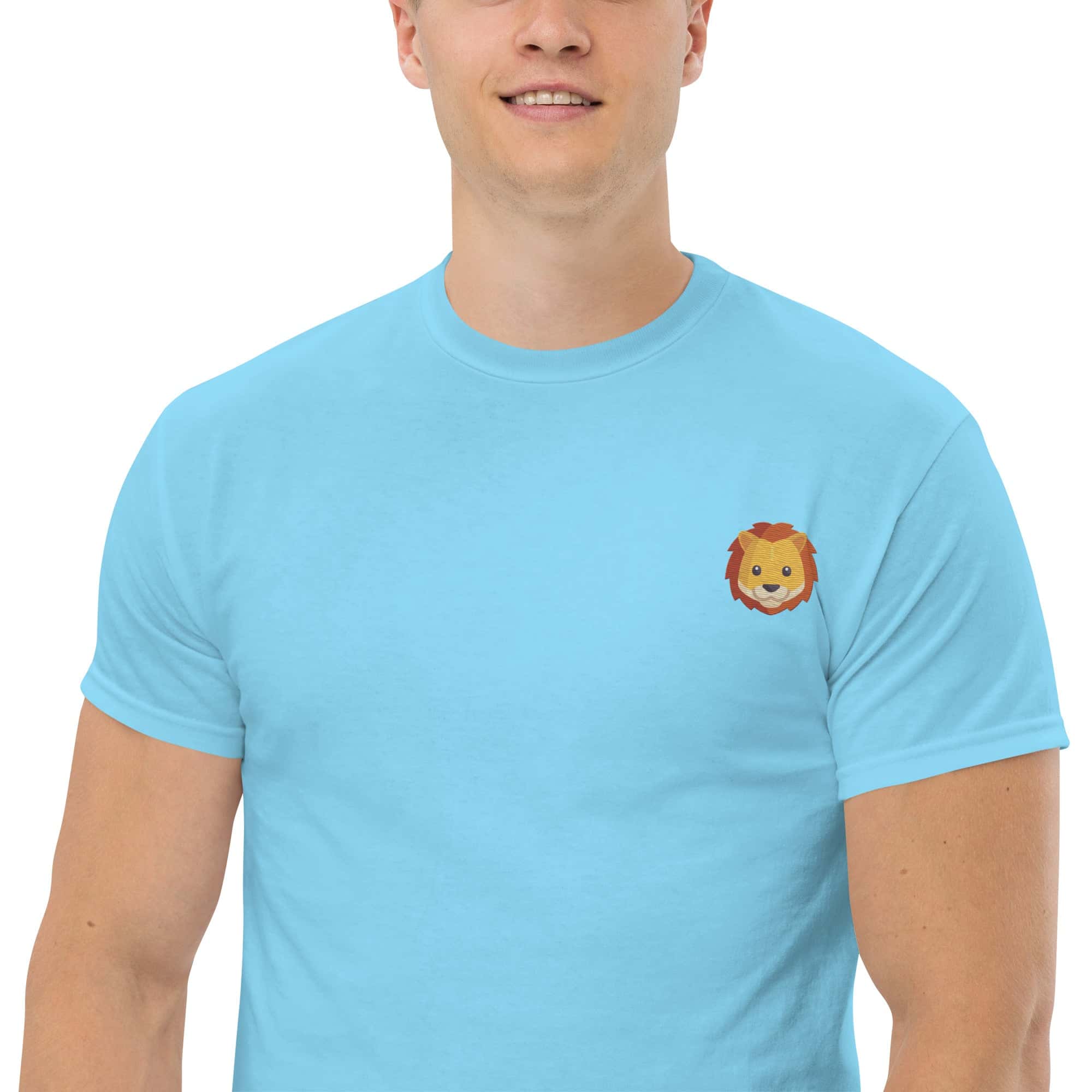 Ricamo Personalizzato - T-shirt Ricamata Unisex Leone-Biiply