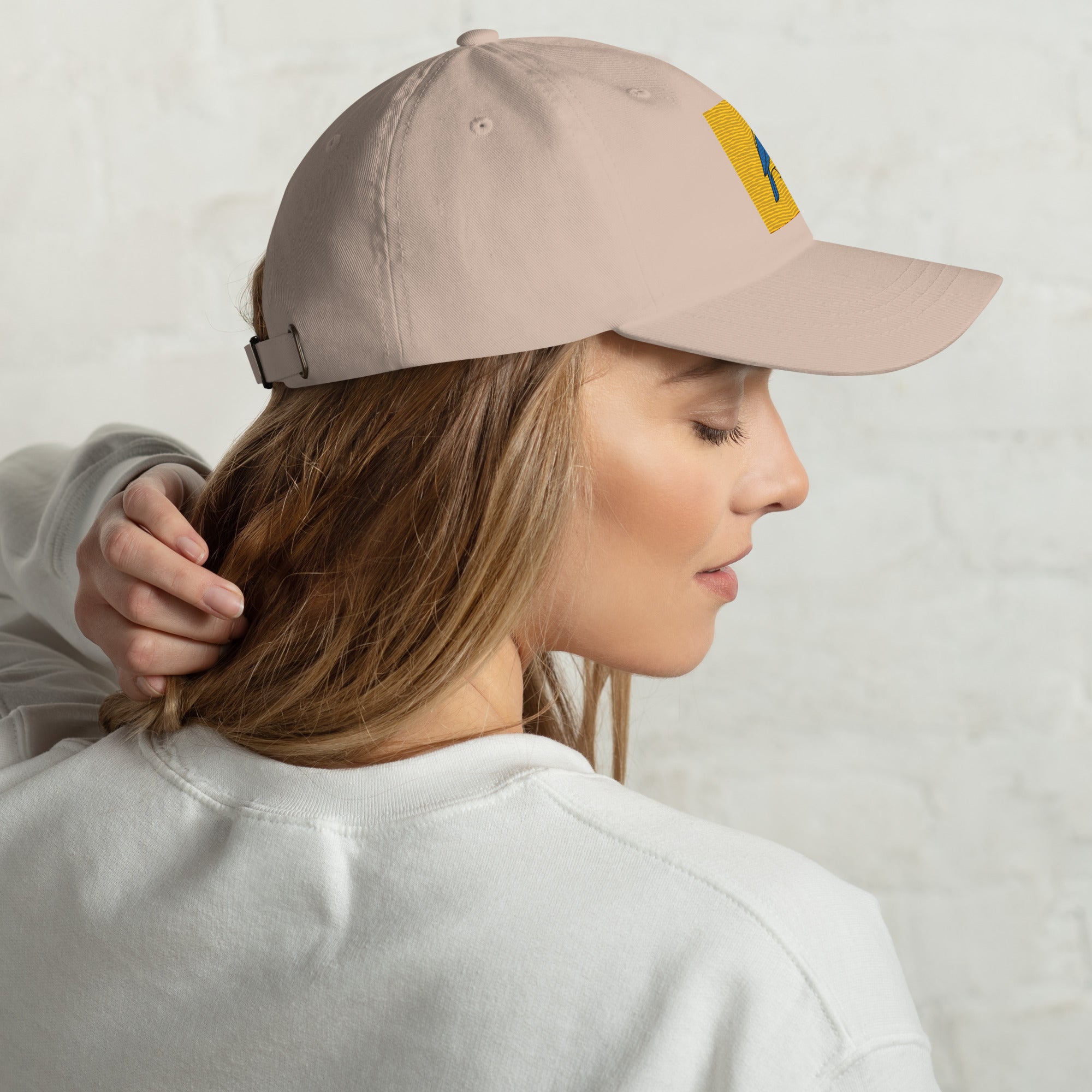 Cappellino Ricamato Canarino