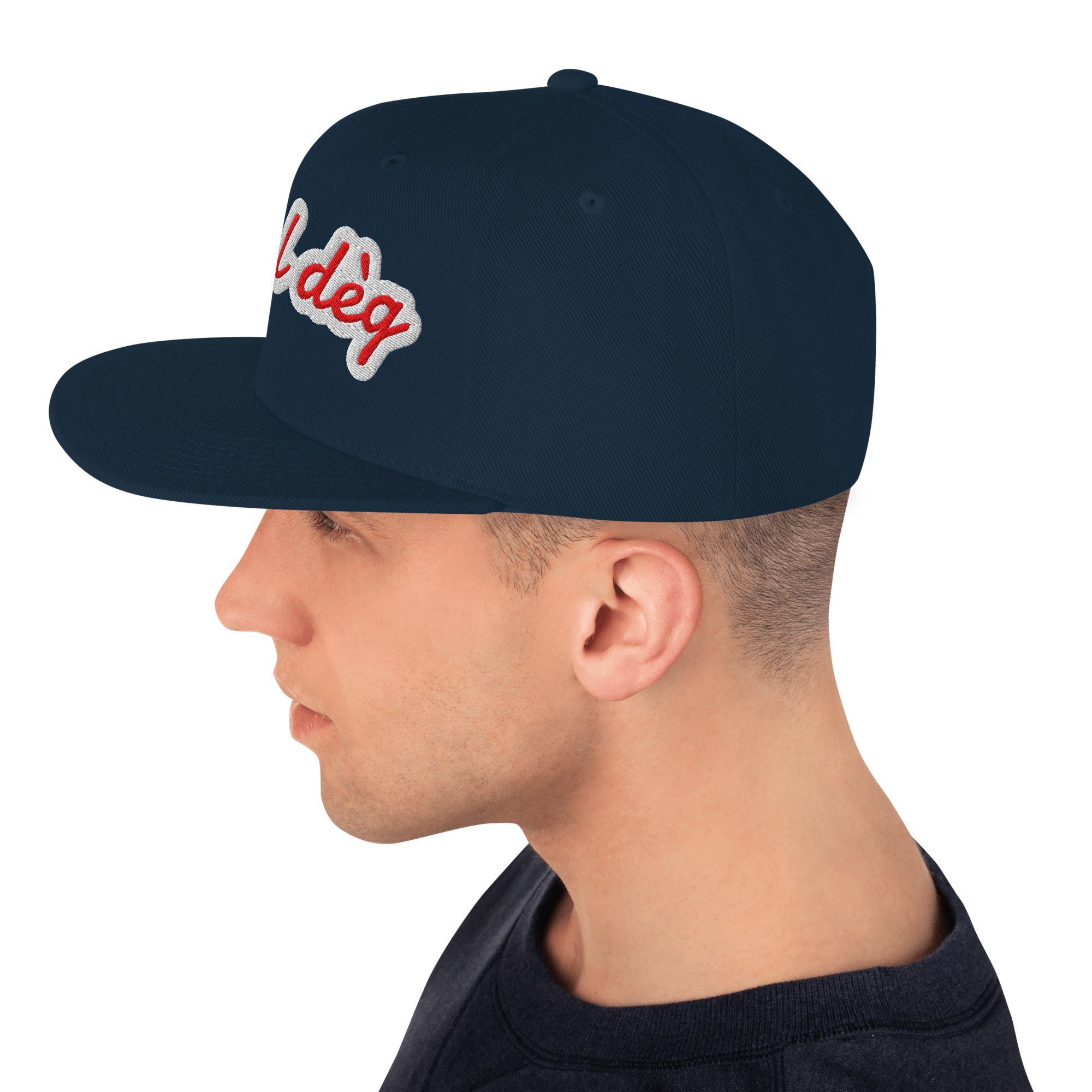 Cappello Ricamatato Visiera Piatta A Tal Dèg