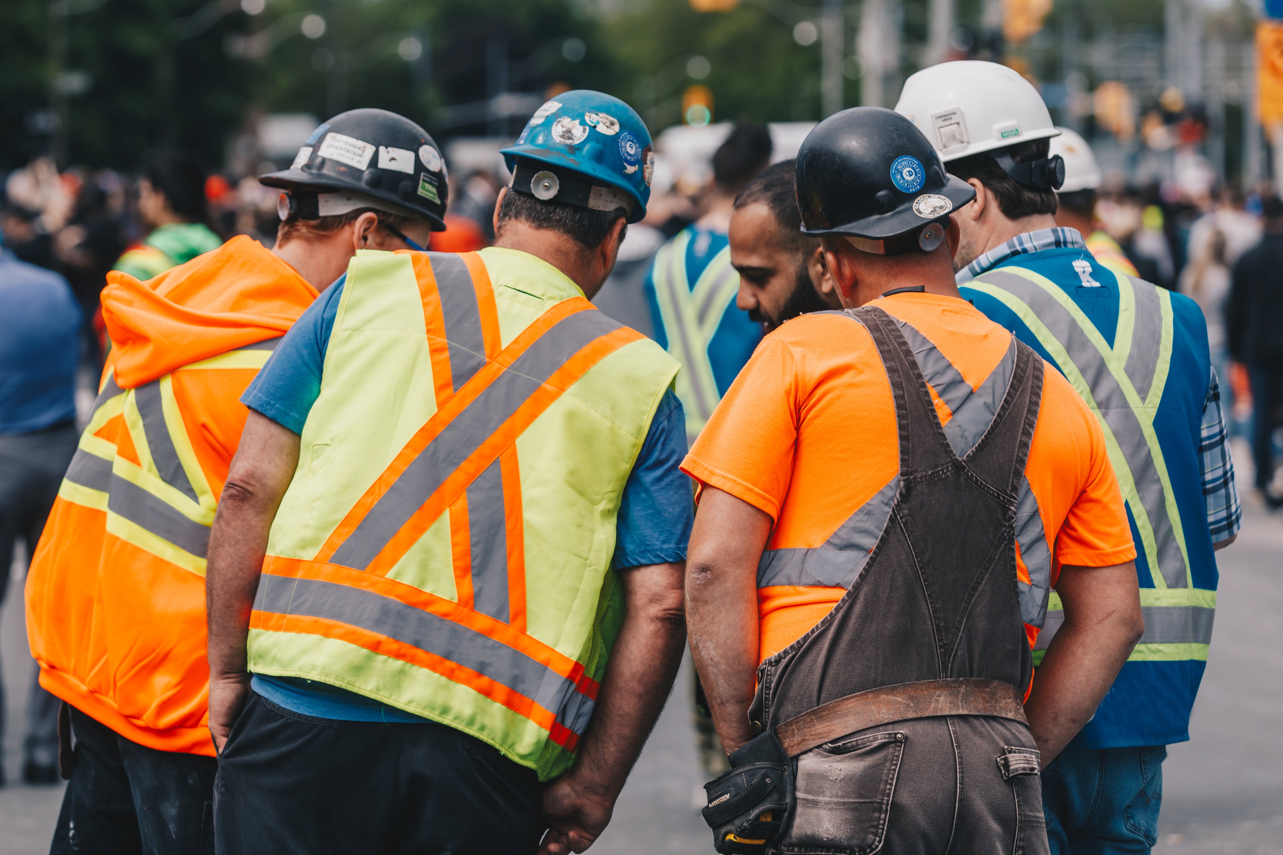 construction-worker-s-meeting.jpg