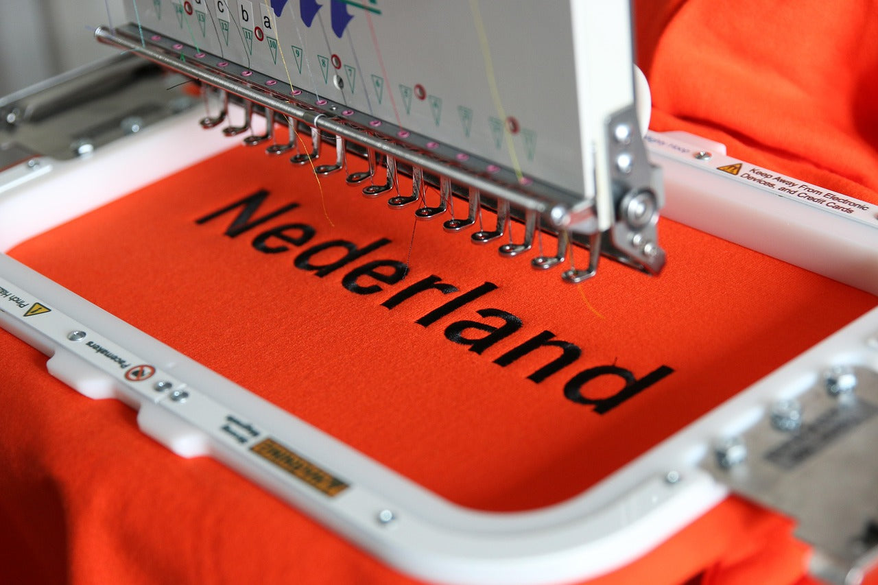 embroider-1023400_1280.jpg