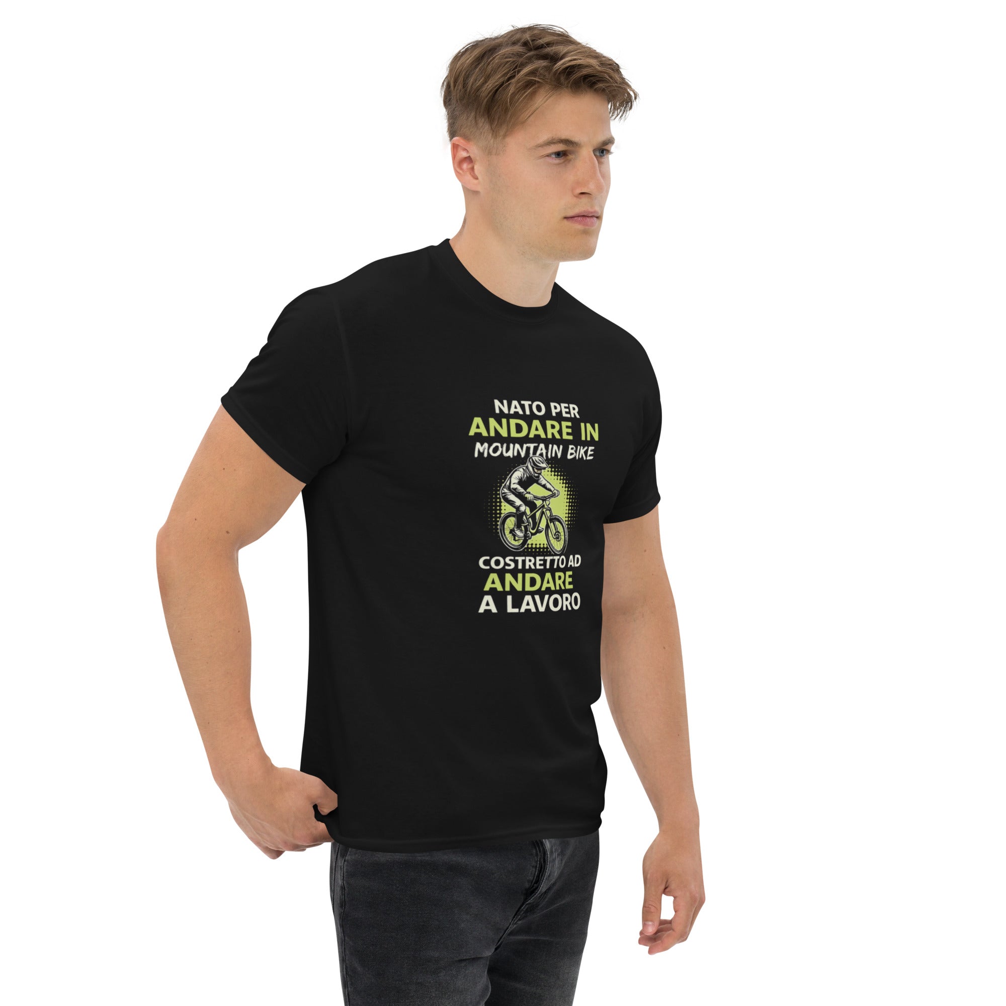 T-shirt Unisex Nato per Andare in Mountain Bike Costretto ad andare a Lavoro-DTG-Biiply-Biiply
