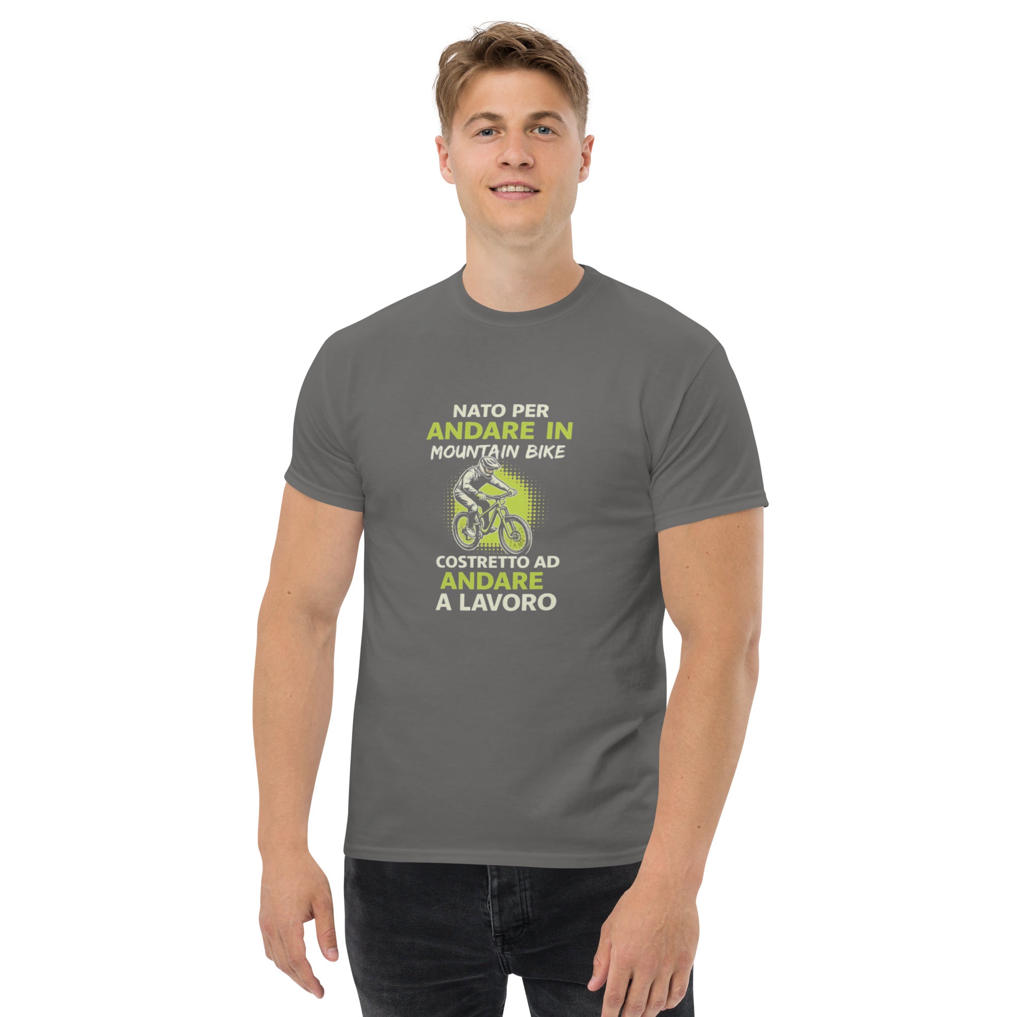 T-shirt Unisex Nato per Andare in Mountain Bike Costretto ad andare a Lavoro-DTG-Biiply-Antracite-S-Biiply