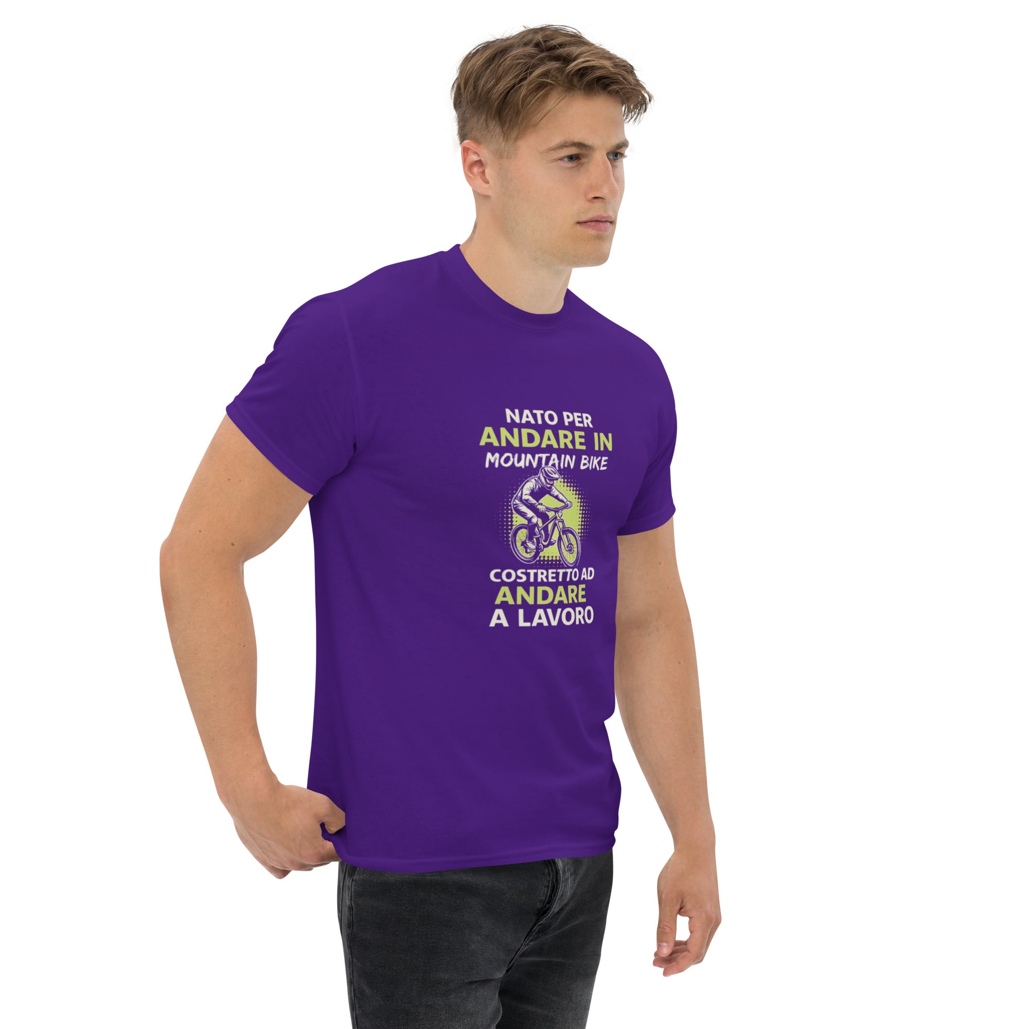 T-shirt Unisex Nato per Andare in Mountain Bike Costretto ad andare a Lavoro-DTG-Biiply-Biiply