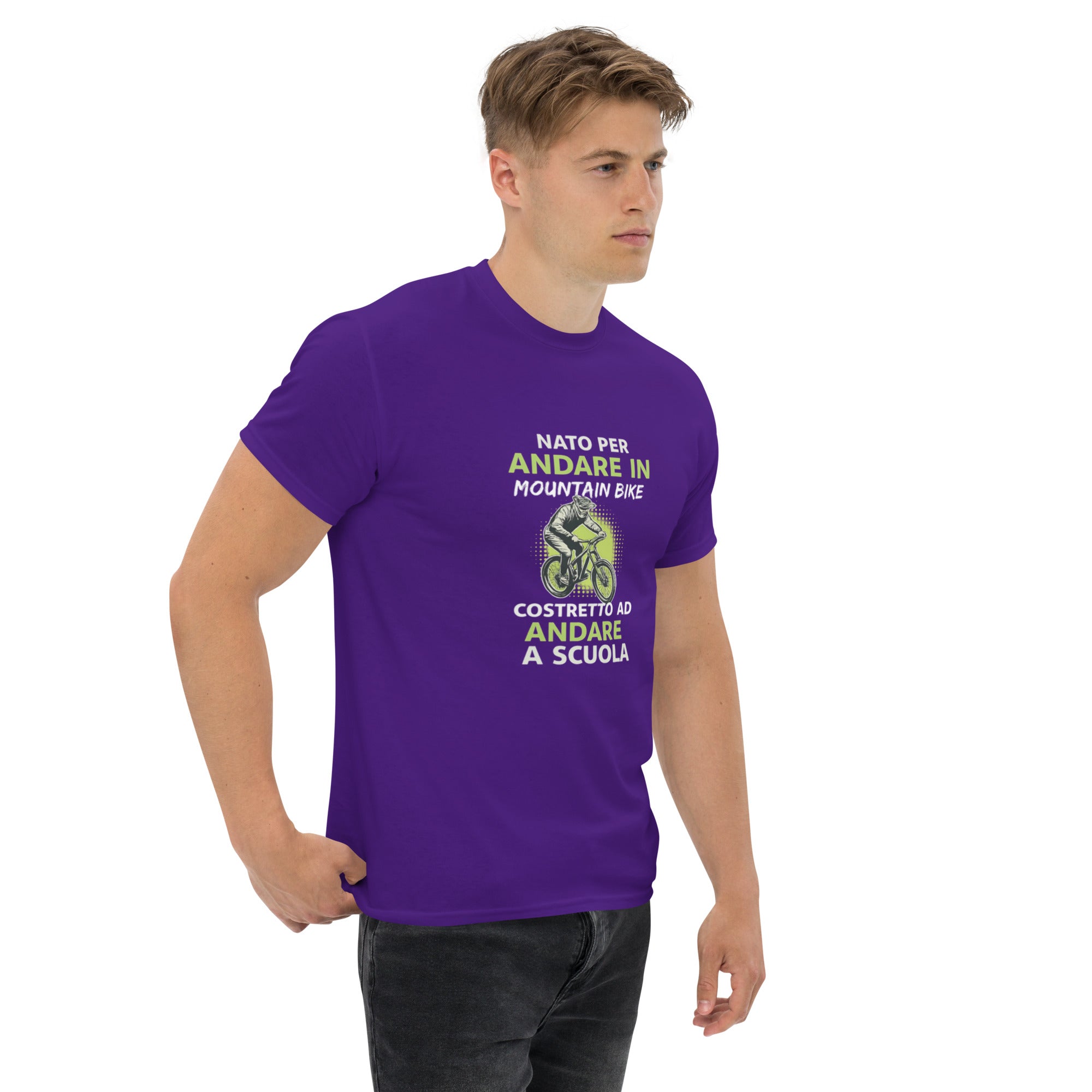 T-shirt Unisex Nato per andare in mountain bine costretto ad andare a scuola-DTG-Biiply-Biiply